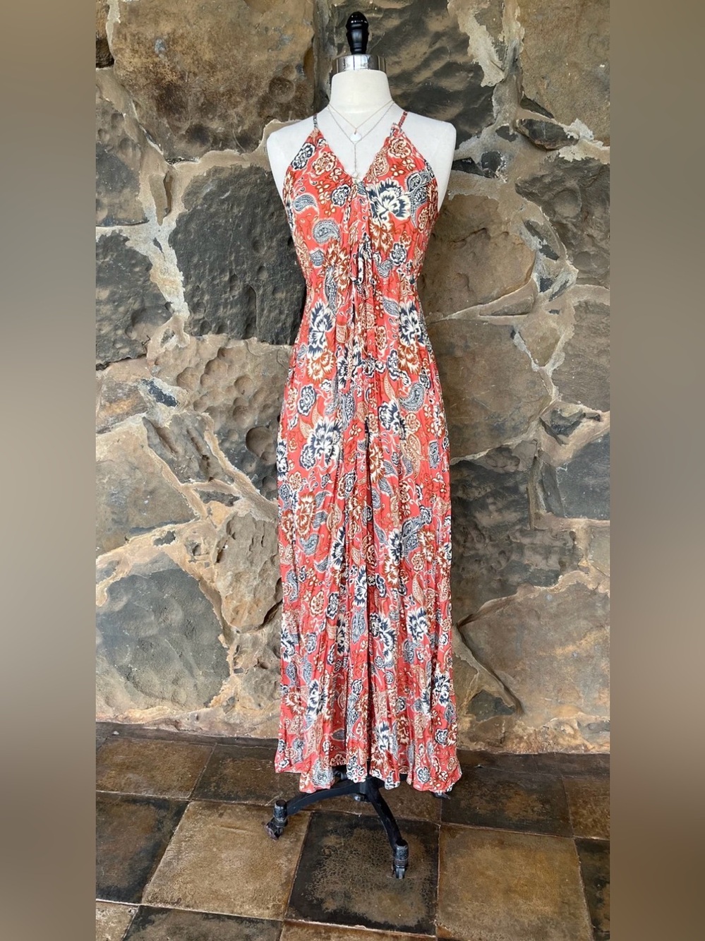 Capri Dress in Awakening